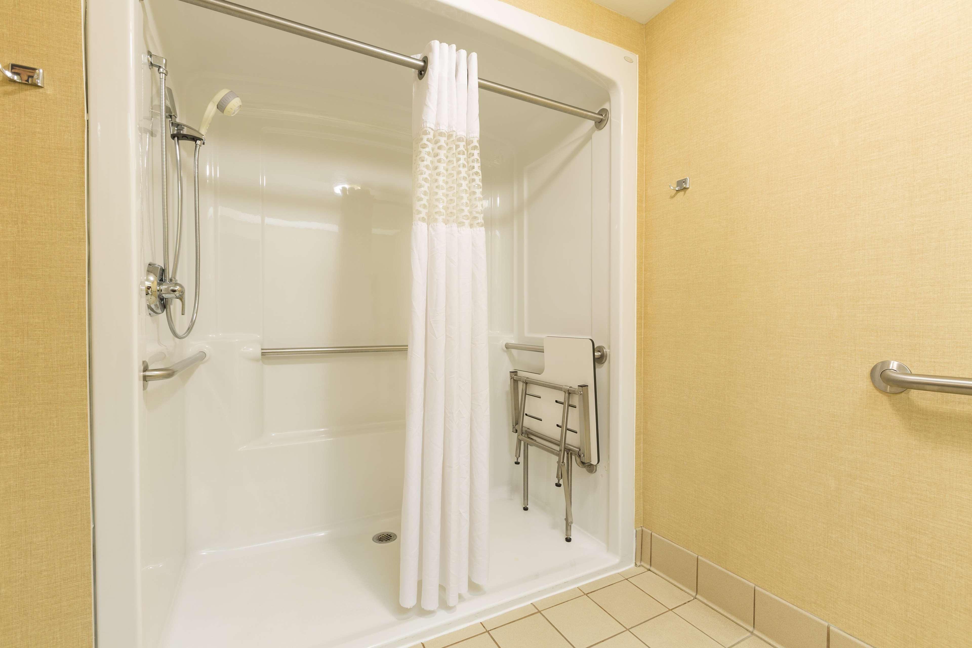 Hampton Inn Sidney Esterno foto