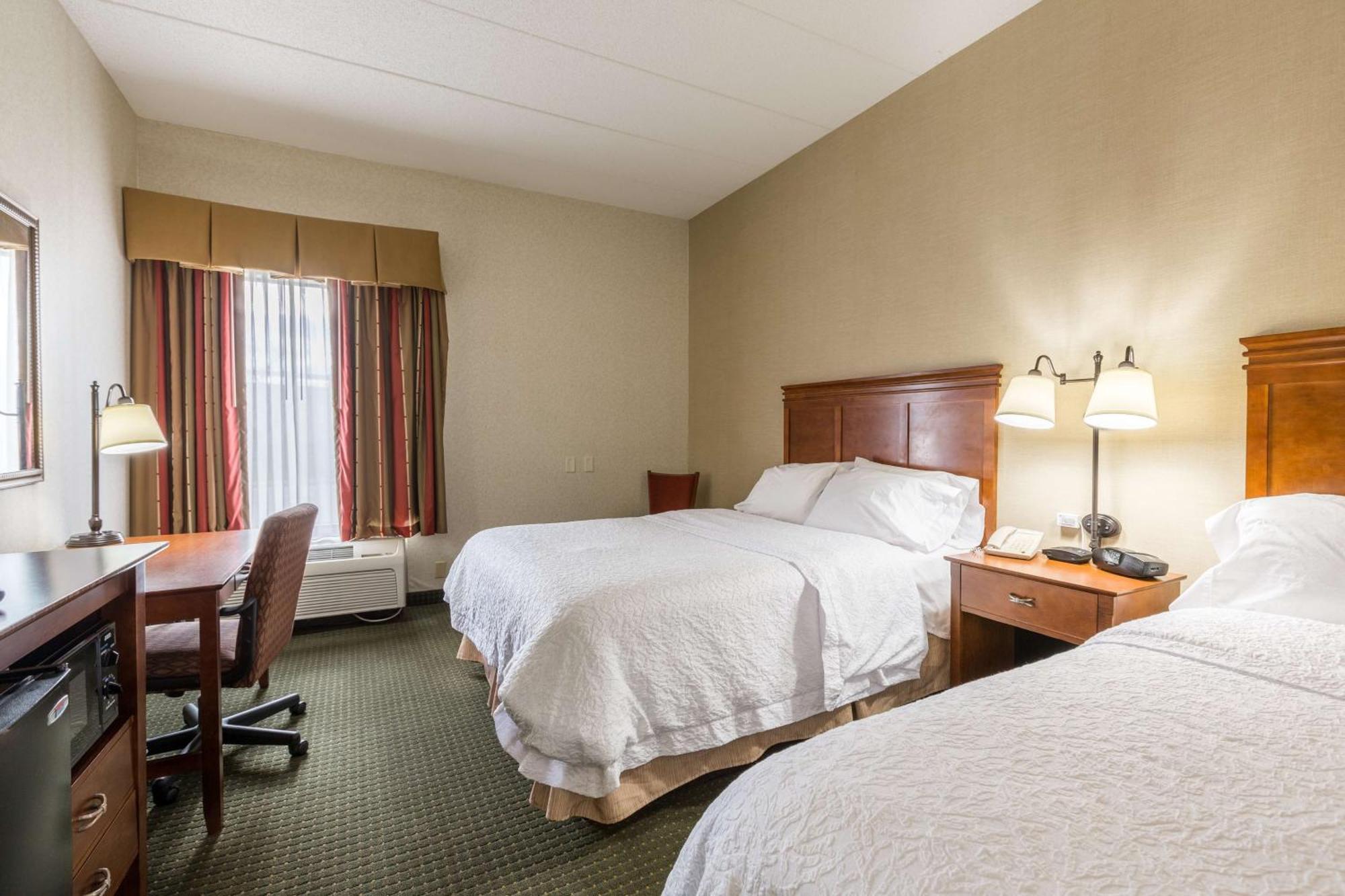 Hampton Inn Sidney Esterno foto